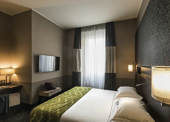 罗马时代酒店 4*